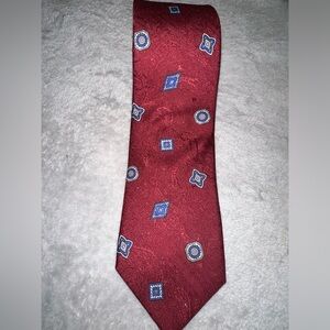 Givenchy Vintage 100% Silk Cranberry Red Necktie Tie Paisley